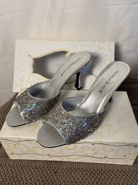 Vintage Y2K Victoria's Secret Silver Sequin Open-Toe Peep Heels In Box